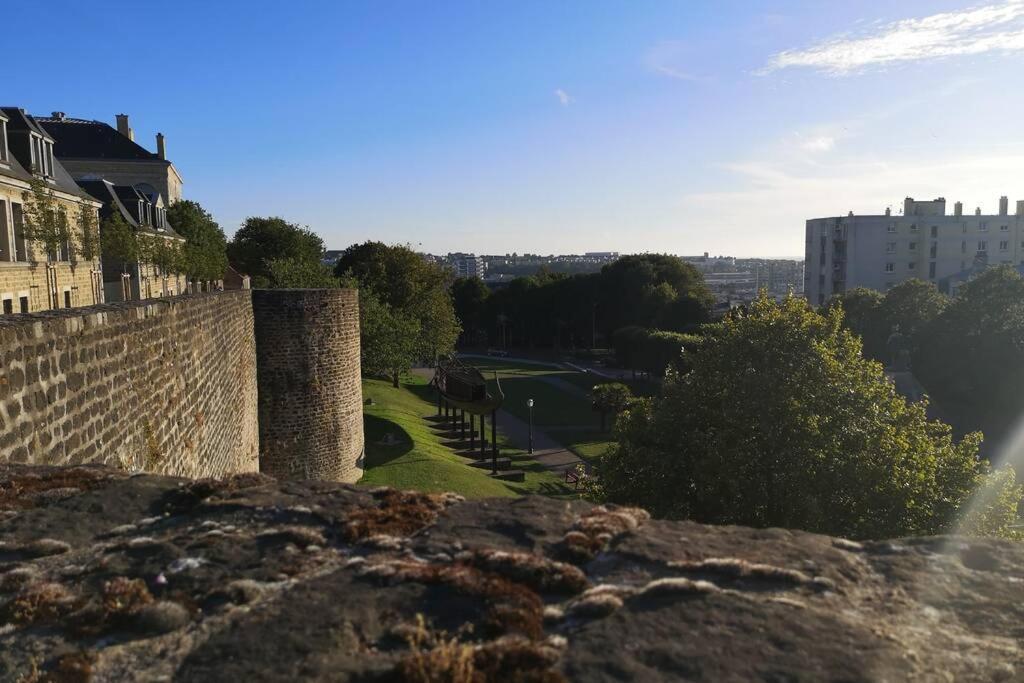 Appartement Au Coeur Des Remparts Boulogne-sur-Mer Exterior foto