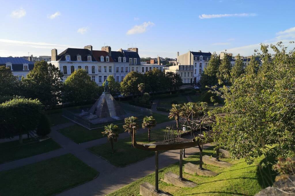 Appartement Au Coeur Des Remparts Boulogne-sur-Mer Exterior foto