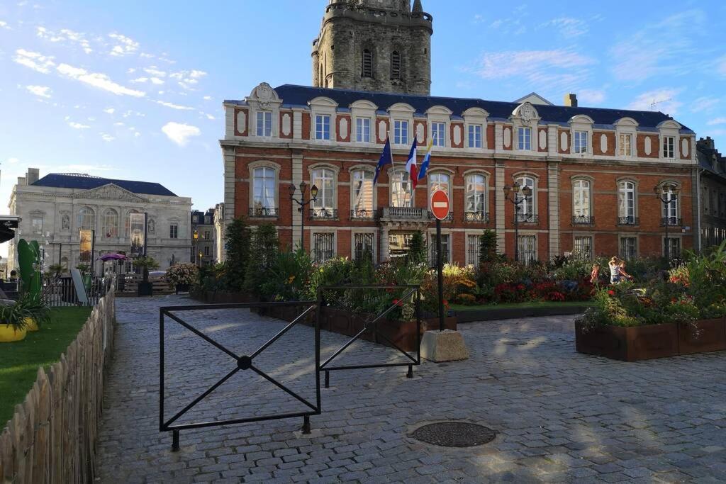 Appartement Au Coeur Des Remparts Boulogne-sur-Mer Exterior foto